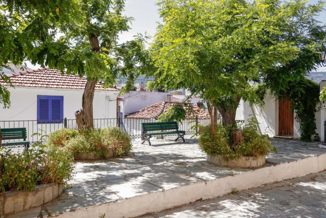 Ilioditi Skiathos-stad Buitenkant foto